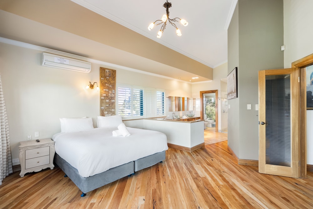 Executive Villa Retreat photo 1