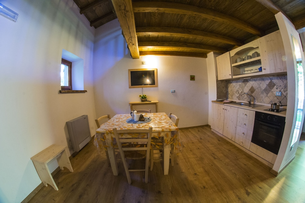 Duplex, 1 Bedroom photo 2
