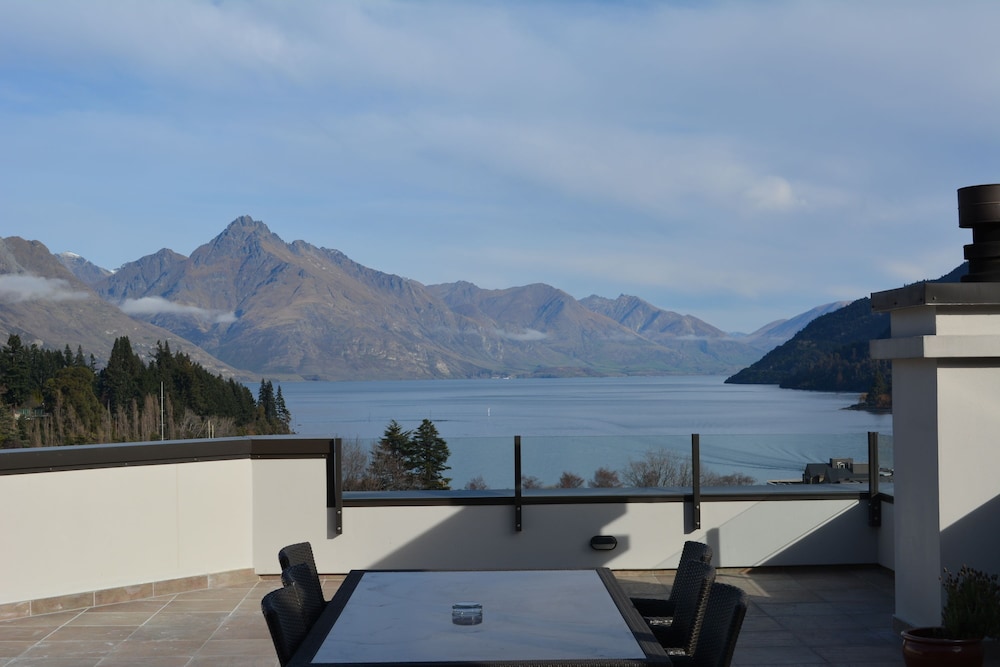Penthouse - Ben Lomond photo 1