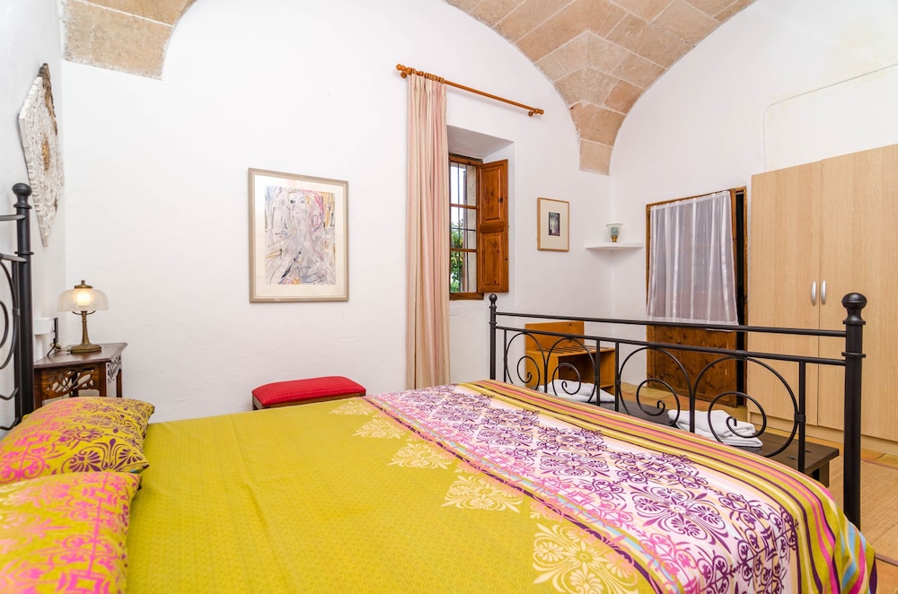 Villa photo 2