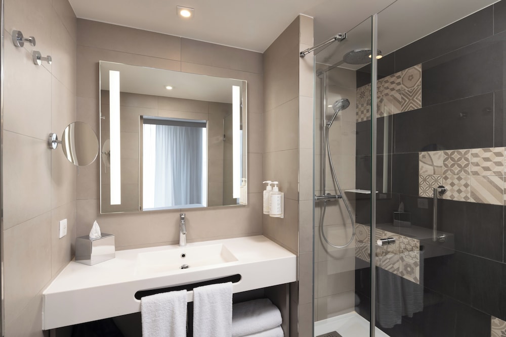 Junior Suite, 1 King Bed, Terrace