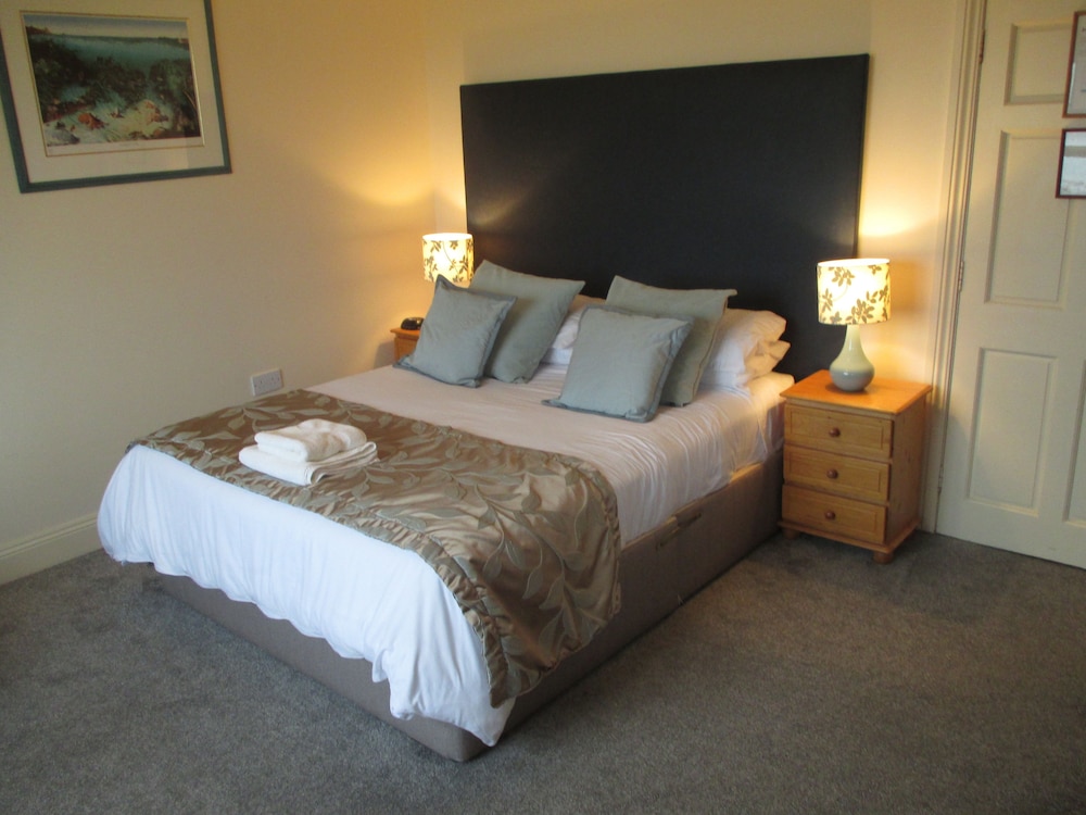 Standard Double Room photo 3