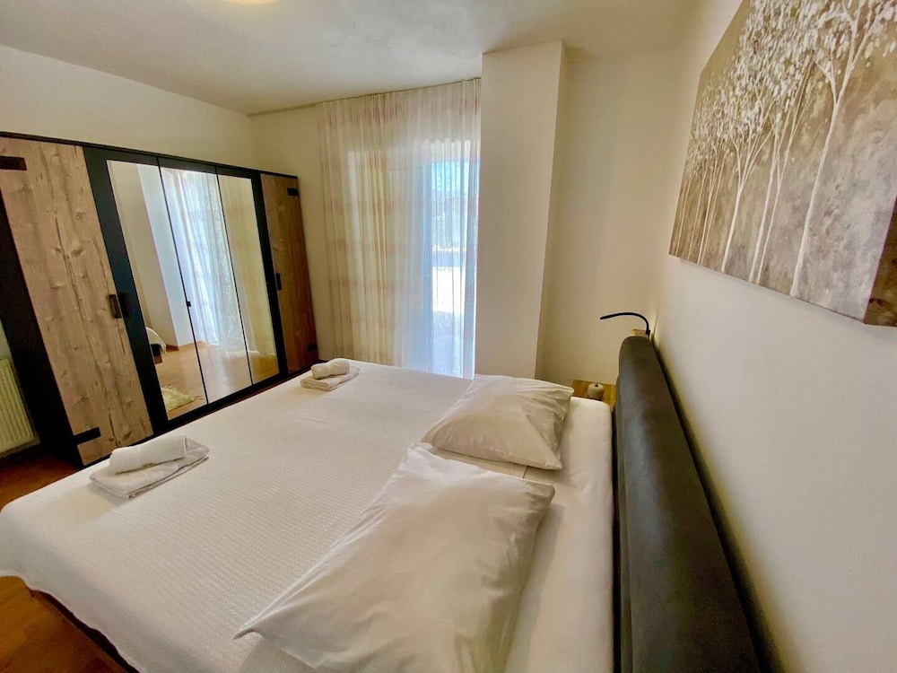 Apartment (A1) photo 1