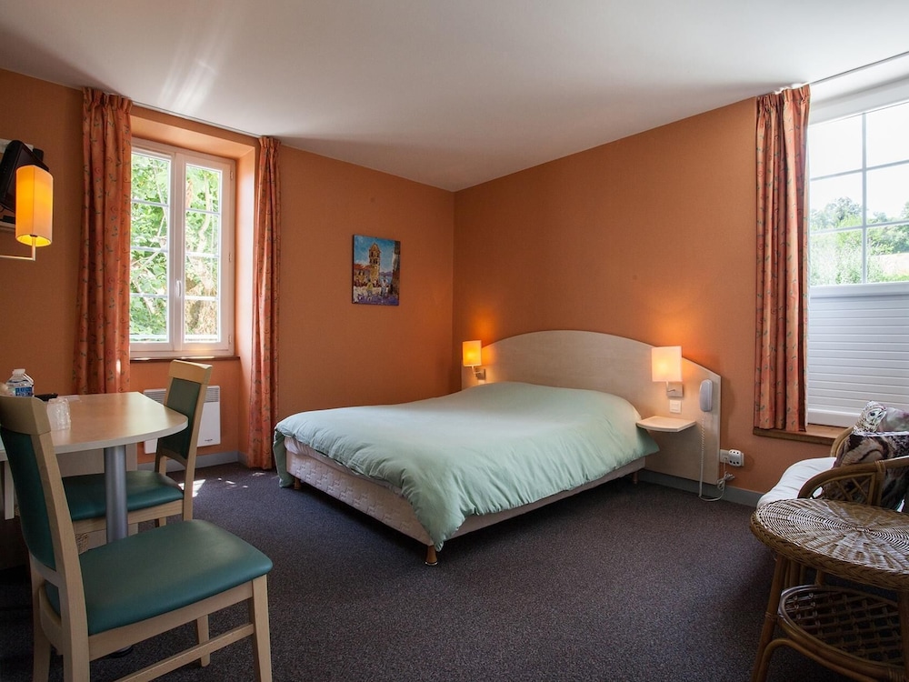 Standard Double Room, City View photo 1