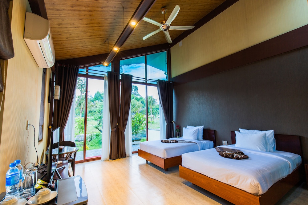 Bungalow, 3 Bedrooms, Private Pool photo 3
