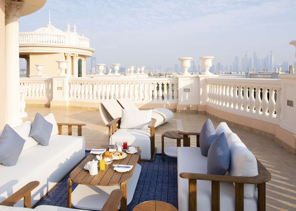 Villa, 5 Bedrooms, Private Pool, Garden View (Royal 5 Bedroom Villa)