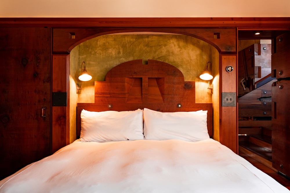 The Chute Room photo 3