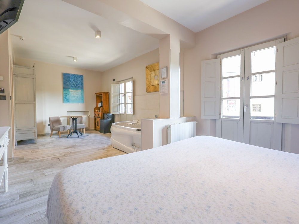 Premium Suite, Hot Tub (Terraza) photo 2