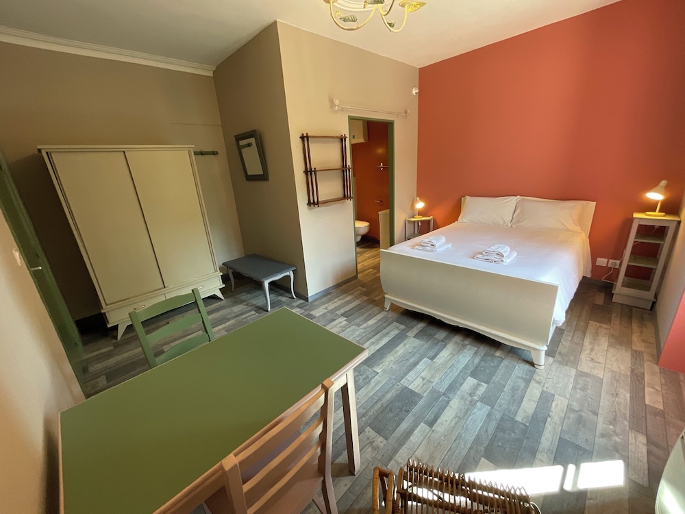 Classic Double Room photo 3