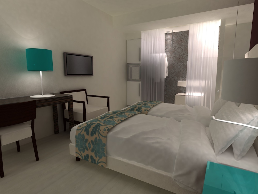Superior Double Room Single Use photo 1