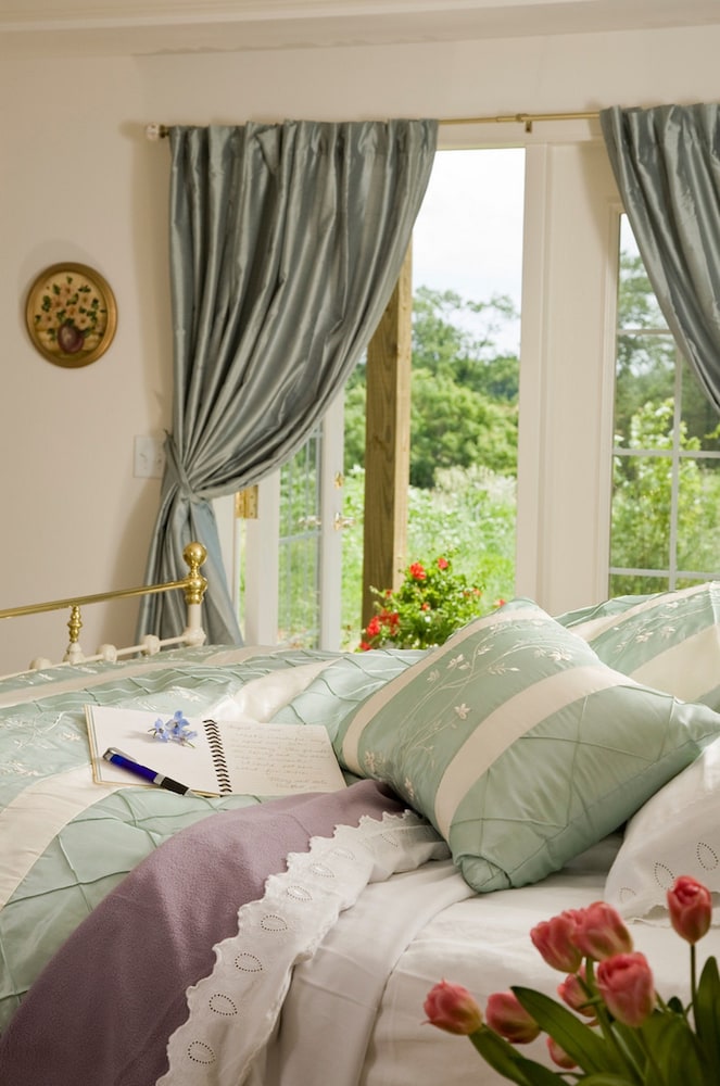 Luxury Room, 1 King Bed, Private Bathroom, Resort View photo 2