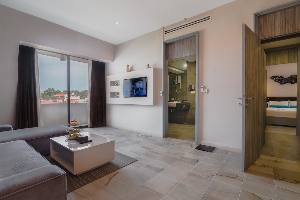 Family Damrei Suite with City View