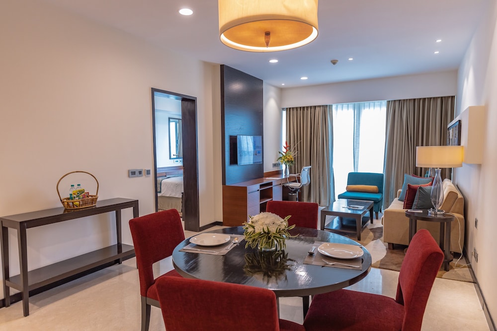Suite, 1 Bedroom photo 1