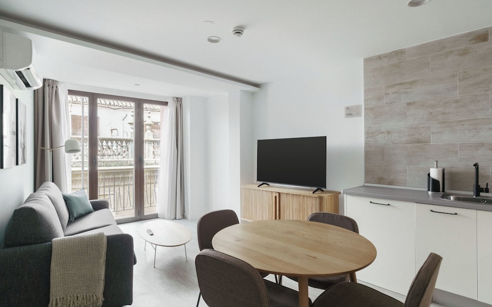 limehome Granada Calle Lopez Rubio, Billede 5