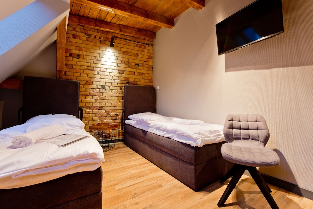 Double or Twin Room, Non Smoking photo 1