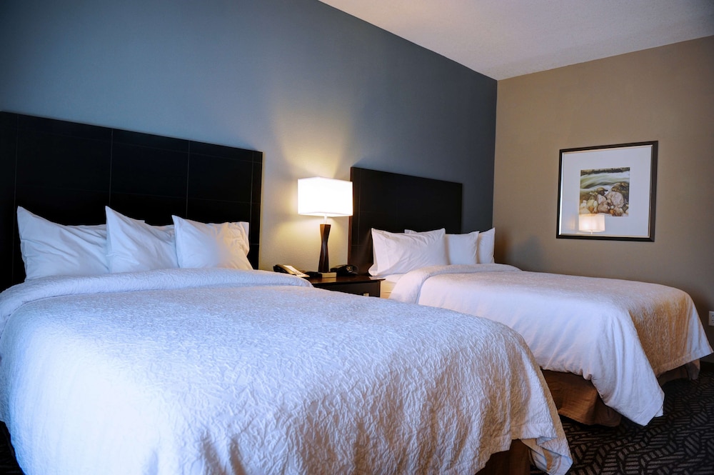 Room, 2 Queen Beds, Accessible, Non Smoking photo 1