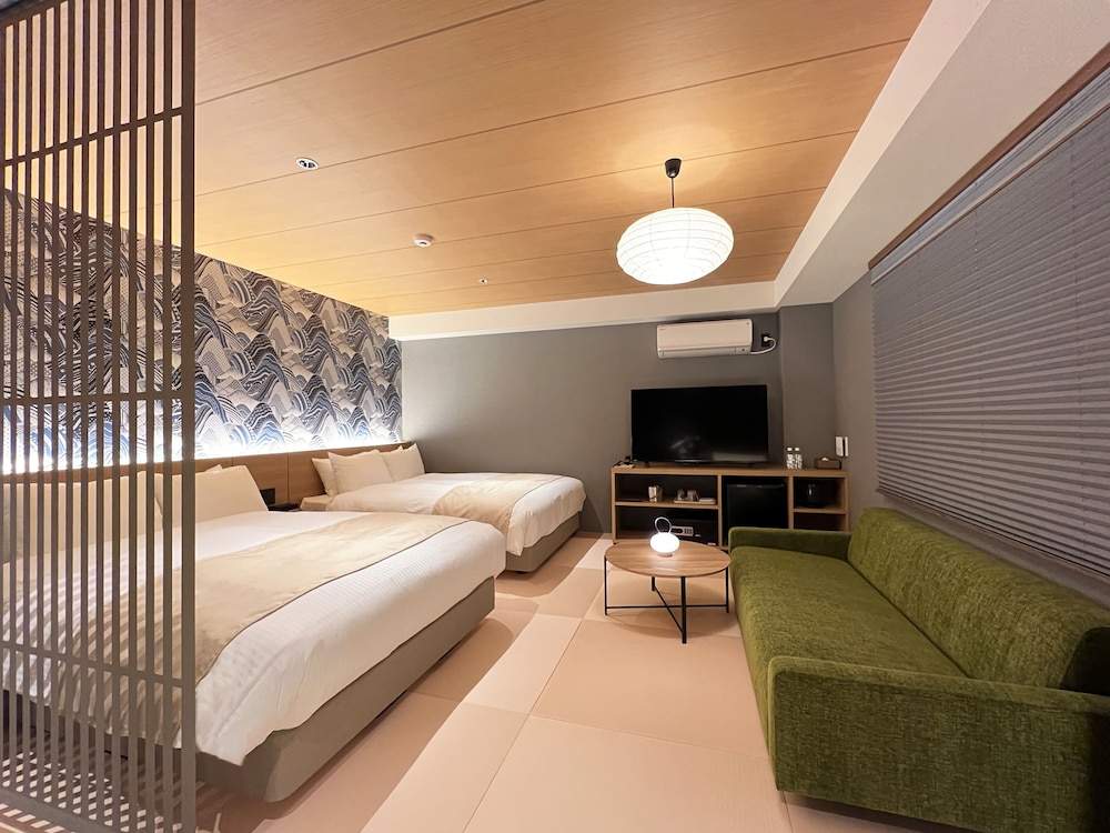 Standard Twin Room - Photo 1