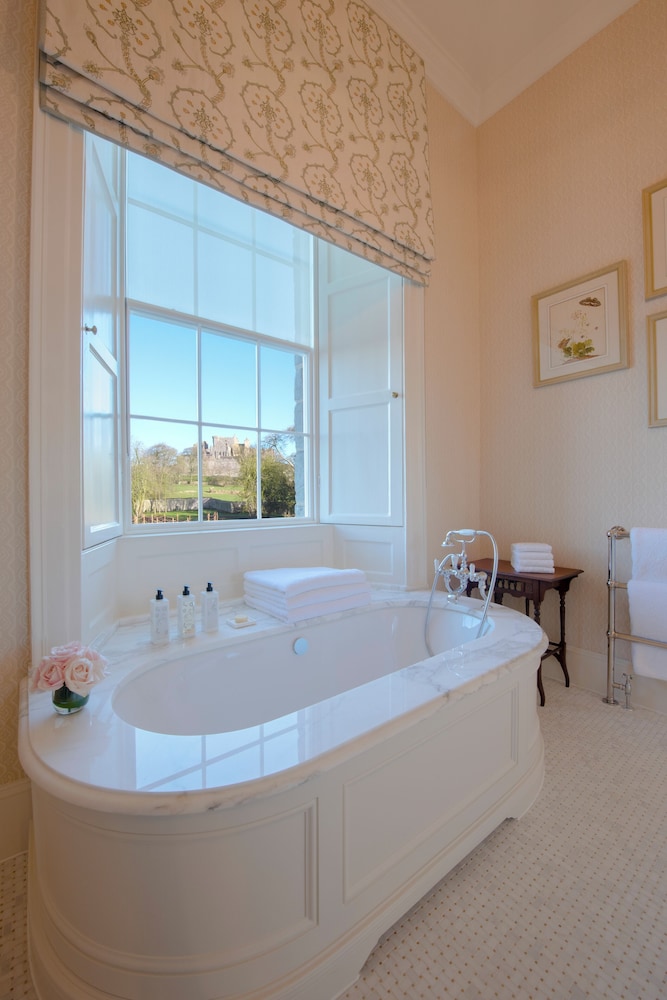 Romantic Suite photo 2