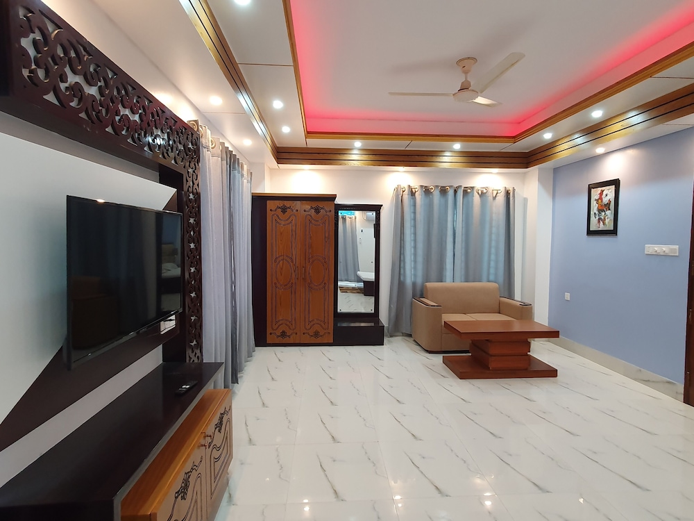 Family Studio Suite