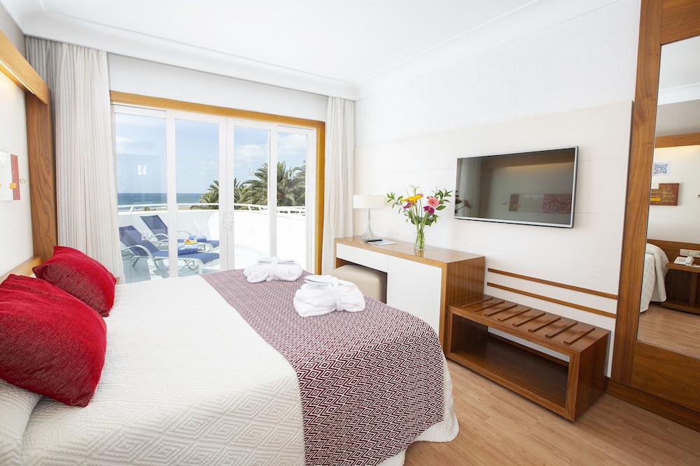 Junior Suite, Terrace (2 adults + 1 child) - Photo 3