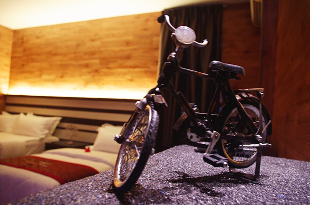 Superior Twin Room, City View photo 3