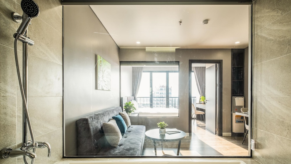 Deluxe King 1 Bedroom Top Floor - Photo 16