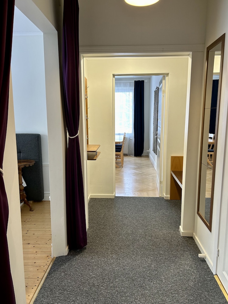 Family Room, 2 Bedrooms, Accessible, Garden View photo 2