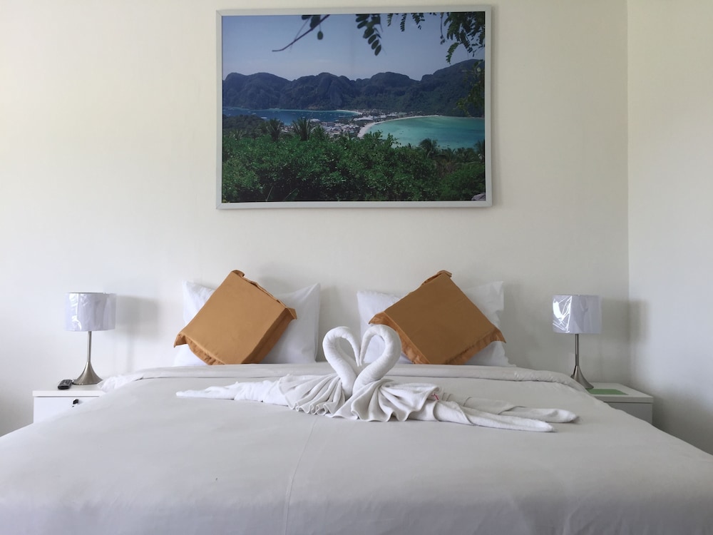 Deluxe Double Room, Garden View, Ground Floor photo 2