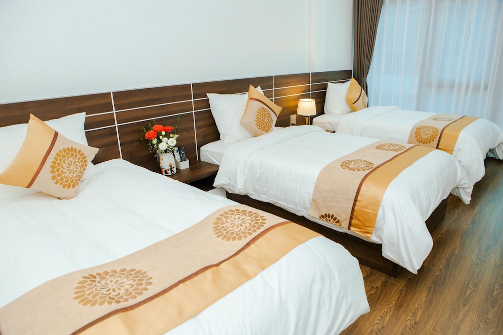 Deluxe Triple Room - Photo 2