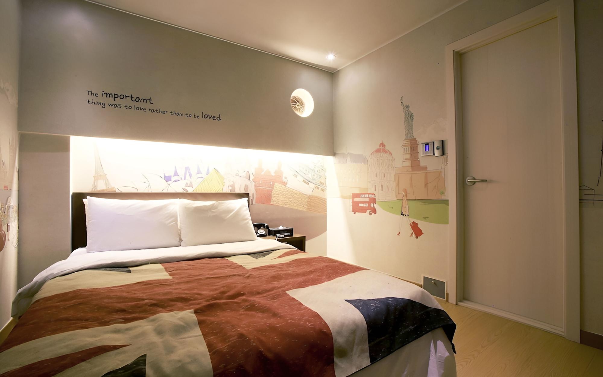 Room (Standard room) - Photo 3