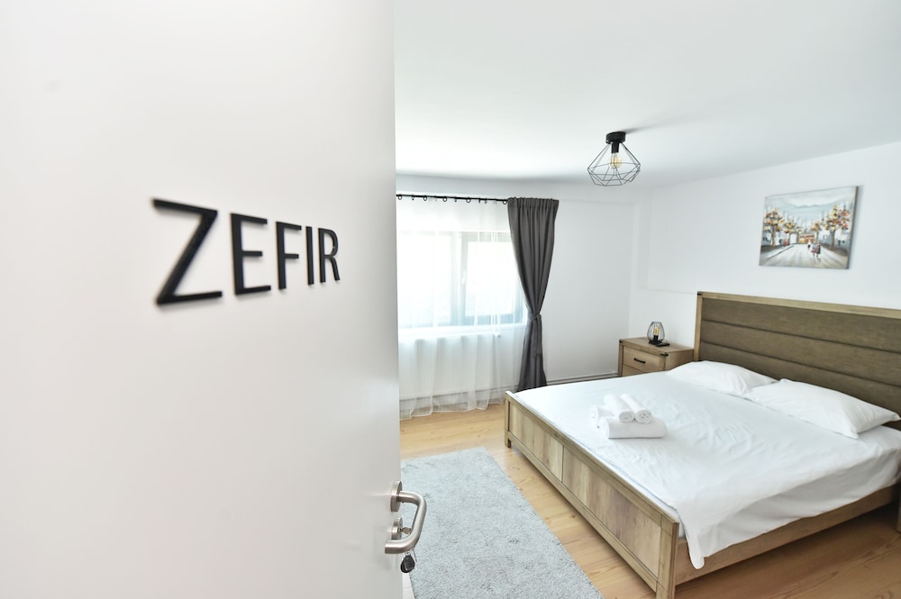 Standard Suite - Photo 2