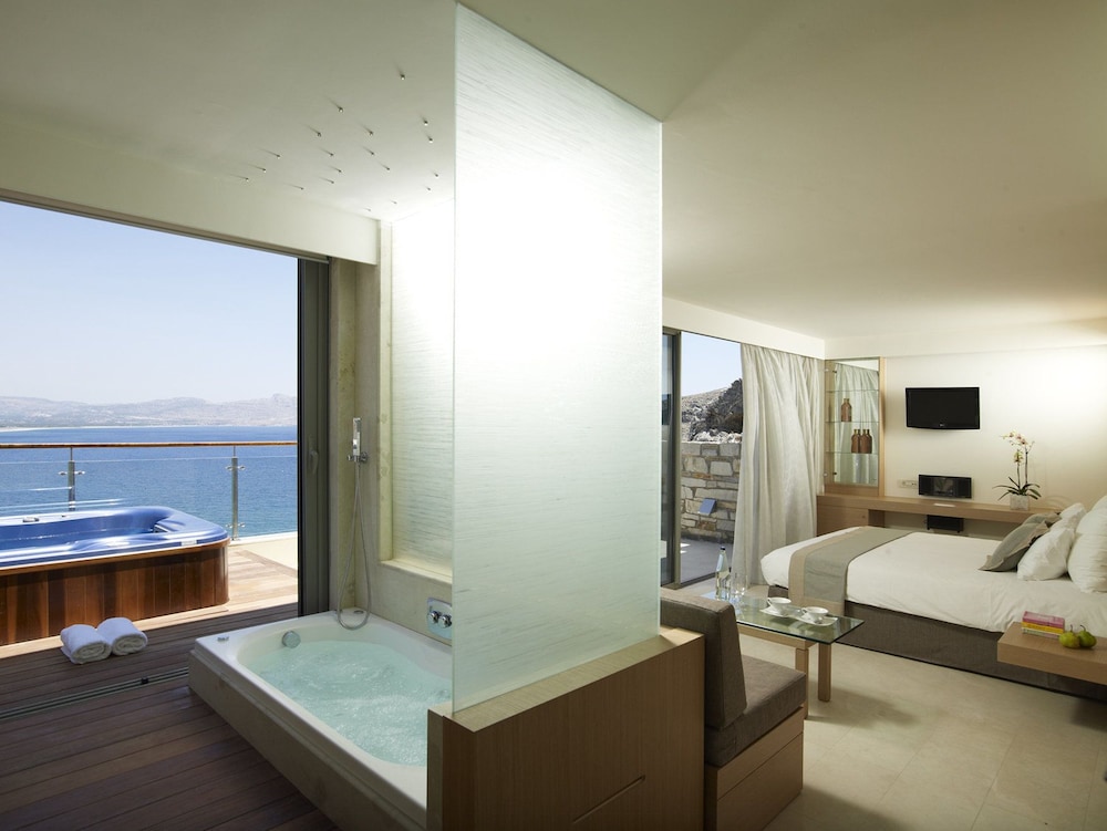 Deluxe Double Room, Jetted Tub