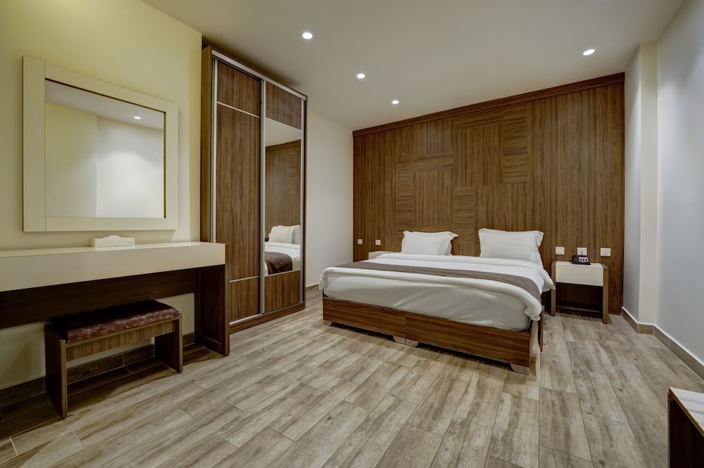 Deluxe Double Room, 1 Bedroom photo 3