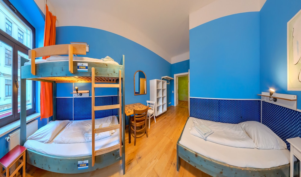 Family Quadruple Room photo 1