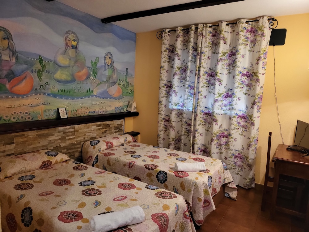 Economy Room photo 2