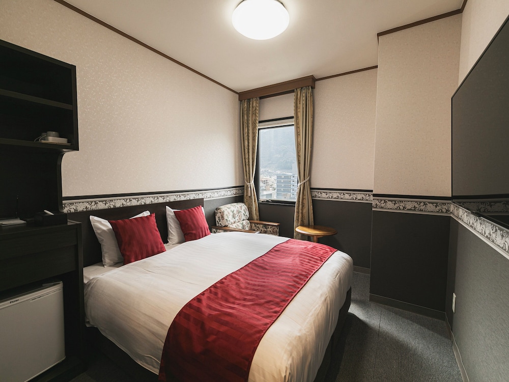 Deluxe Double Room, 1 Queen Bed, Non Smoking - Photo 1