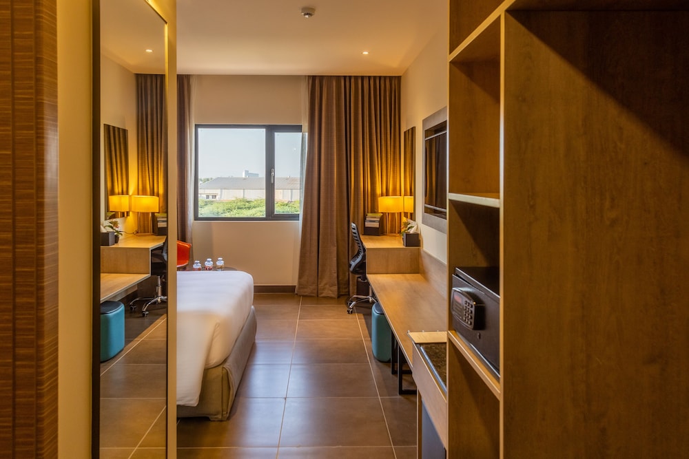 Premium Suite, 1 King Bed, Non Smoking