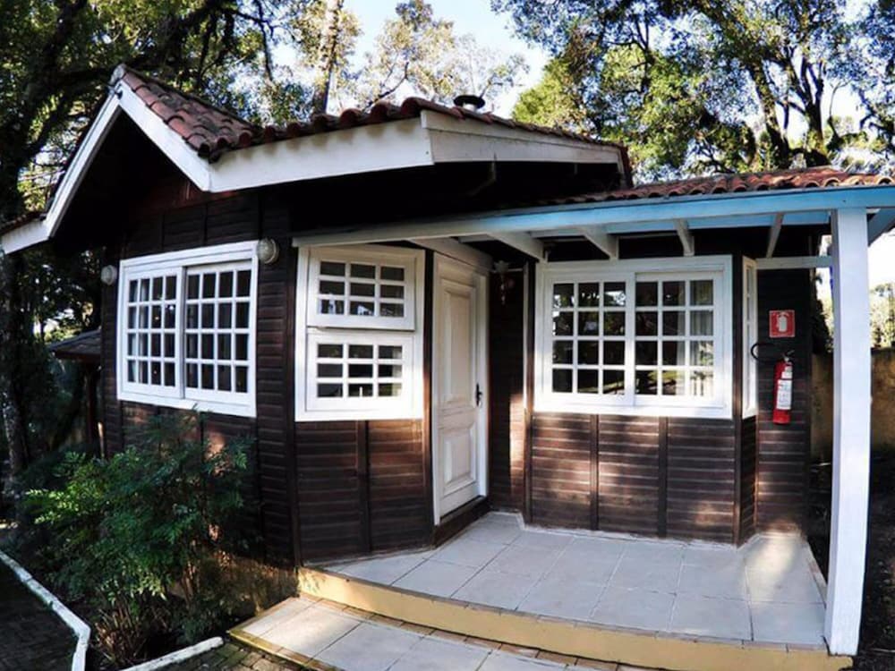 Deluxe Cabin photo 1