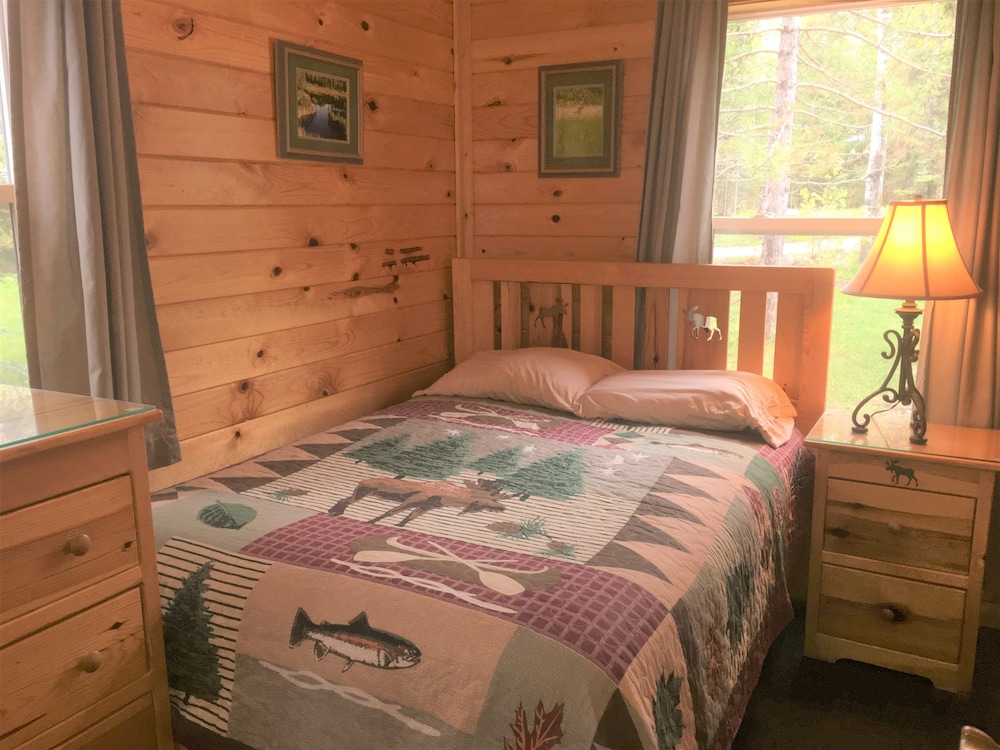 Bear Paw Cabin photo 1