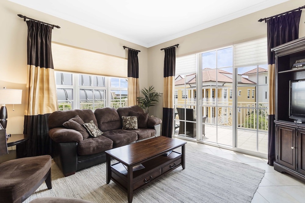 5068 Annunciation Circle, Unit 4304 photo 1