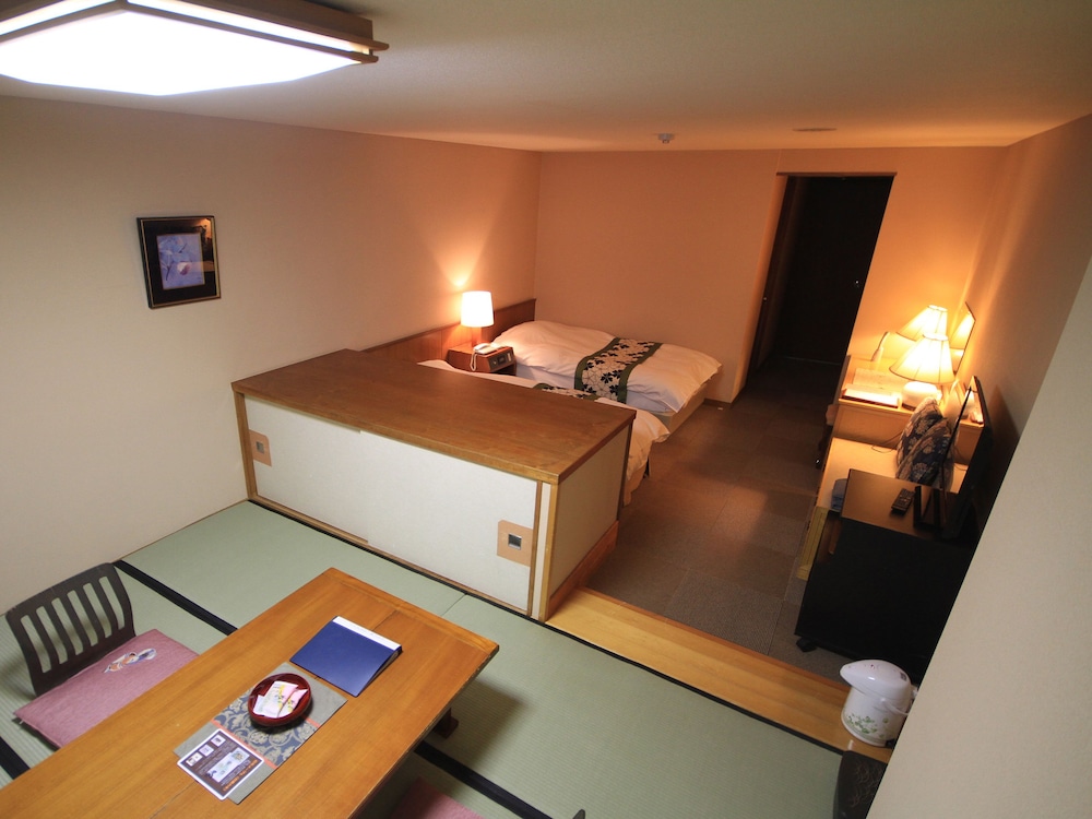 Japanese Western Room B - Half Board photo 2