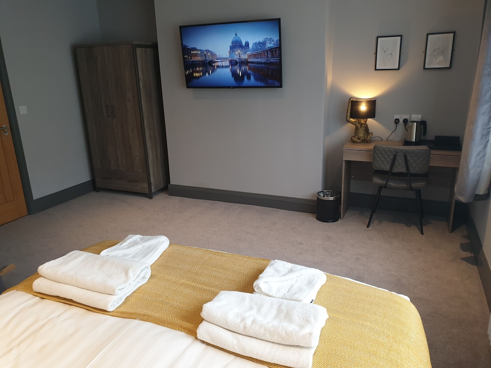 Superior Double Room, 1 King Bed photo 3