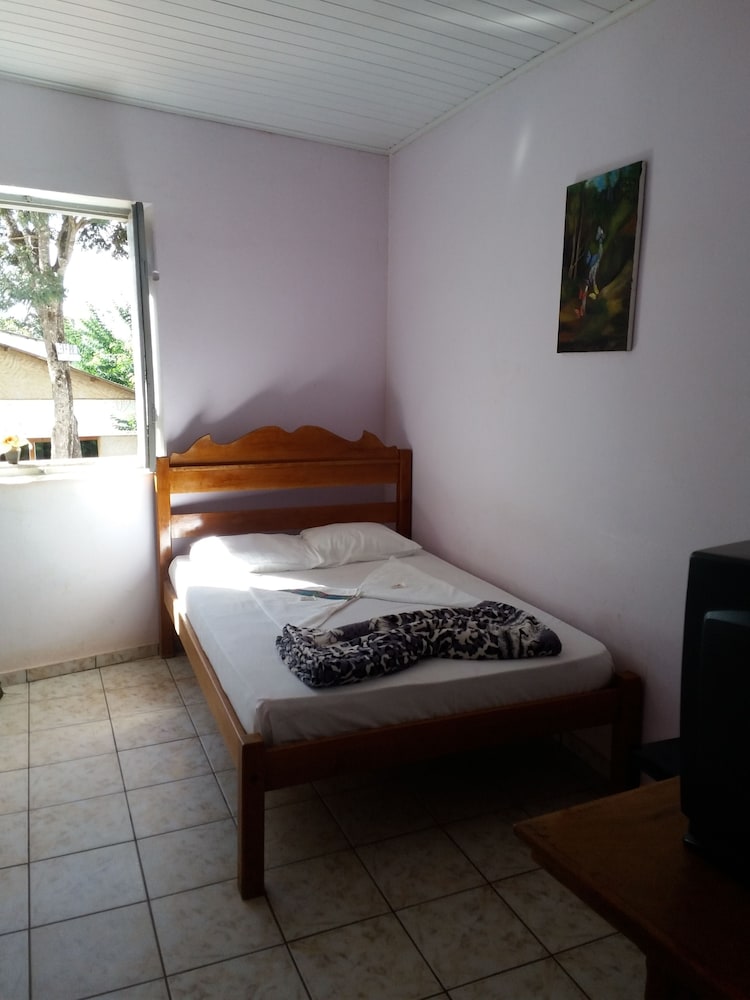 Standard Twin Room photo 3