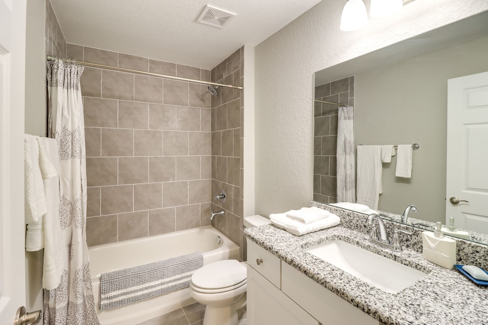 House (2 Bedrooms) photo 2