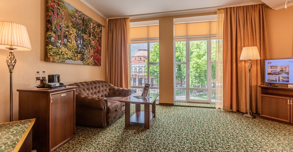 Deluxe Double Room photo 2