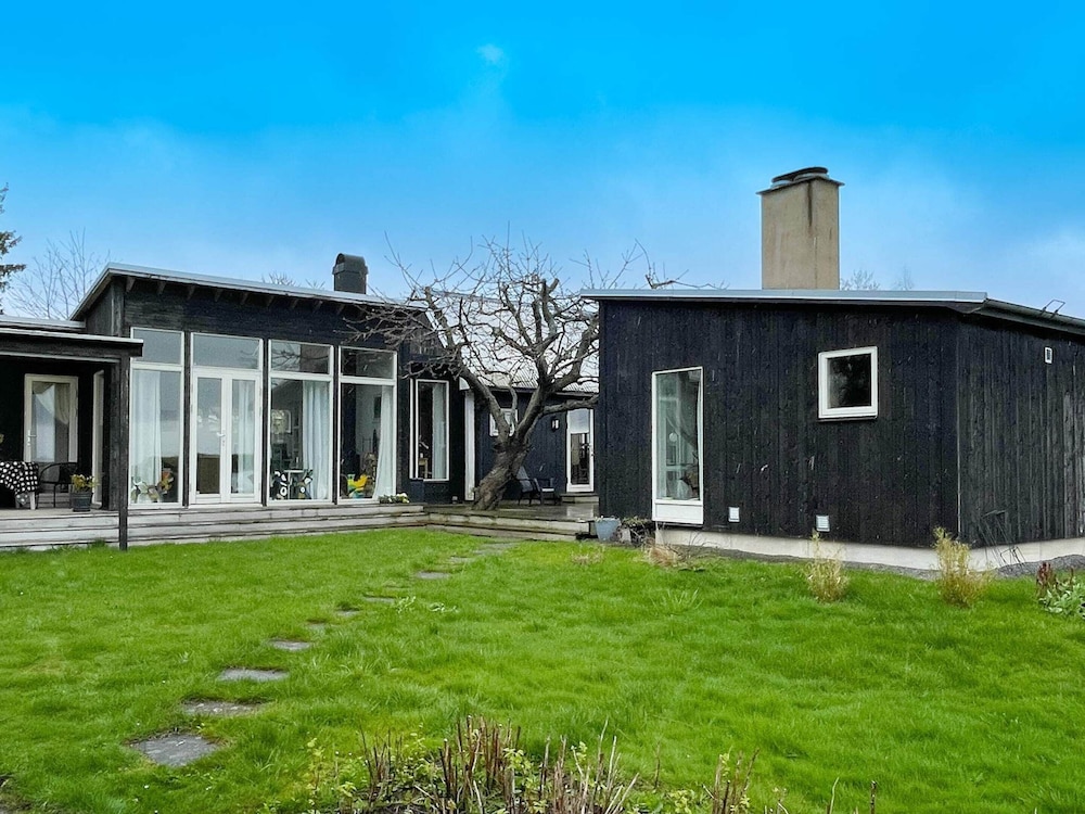 House photo 1