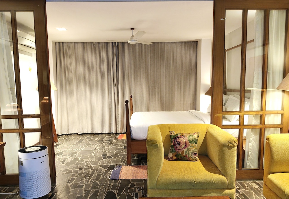 Superior Quadruple Room - Photo 24