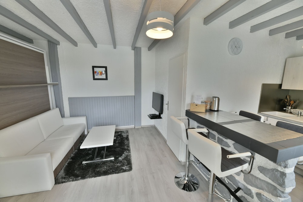Cottage, Private Bathroom, Pool View (du Frêne)