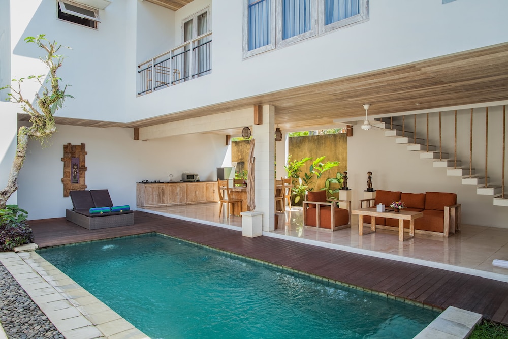 Three Bedroom Anulekha Pool Villa