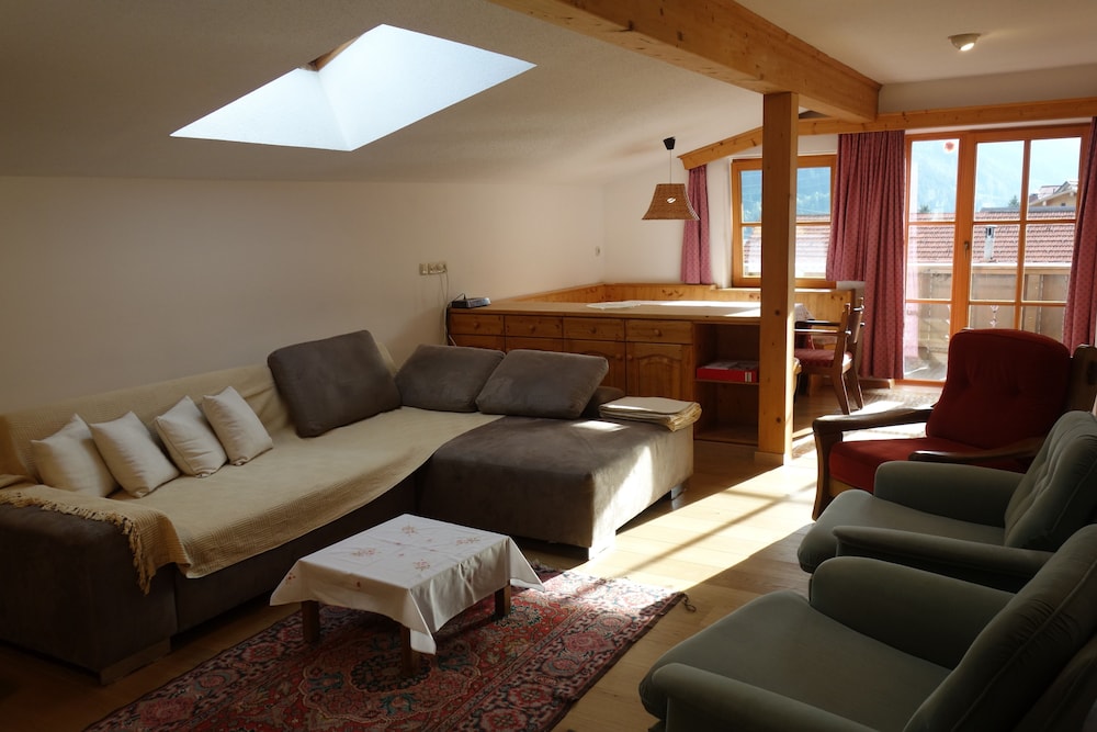 Luxury Apartment, 2 Bedrooms, Mountain View (Galzig) photo 1